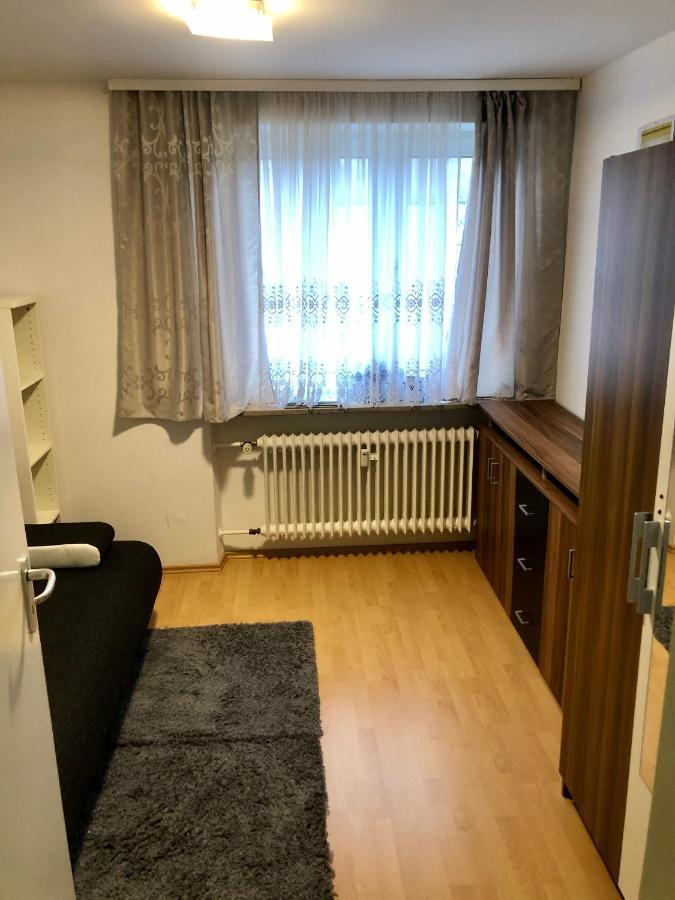 Séjour chez l'habitant Die Ist Zentral Gelegen Und Trotzdem Sehr Ruhig-wg-shared-apartament-is Not Detached Apartament-general Wc